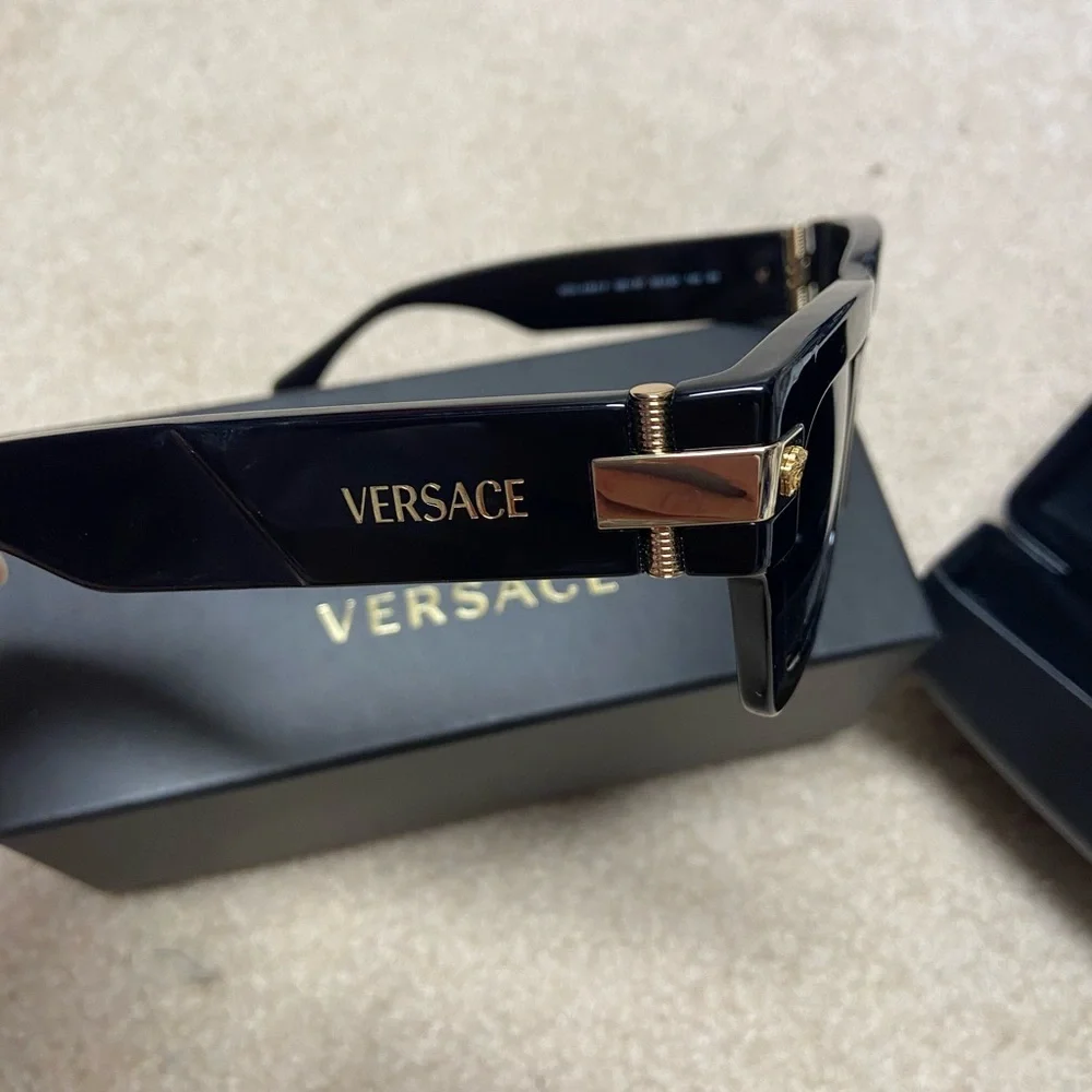 Versace Dwyane Wade sunglasses men’s black brand new